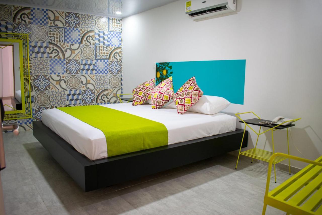 Hotel Millenium Victoria Plaza Cúcuta Kültér fotó