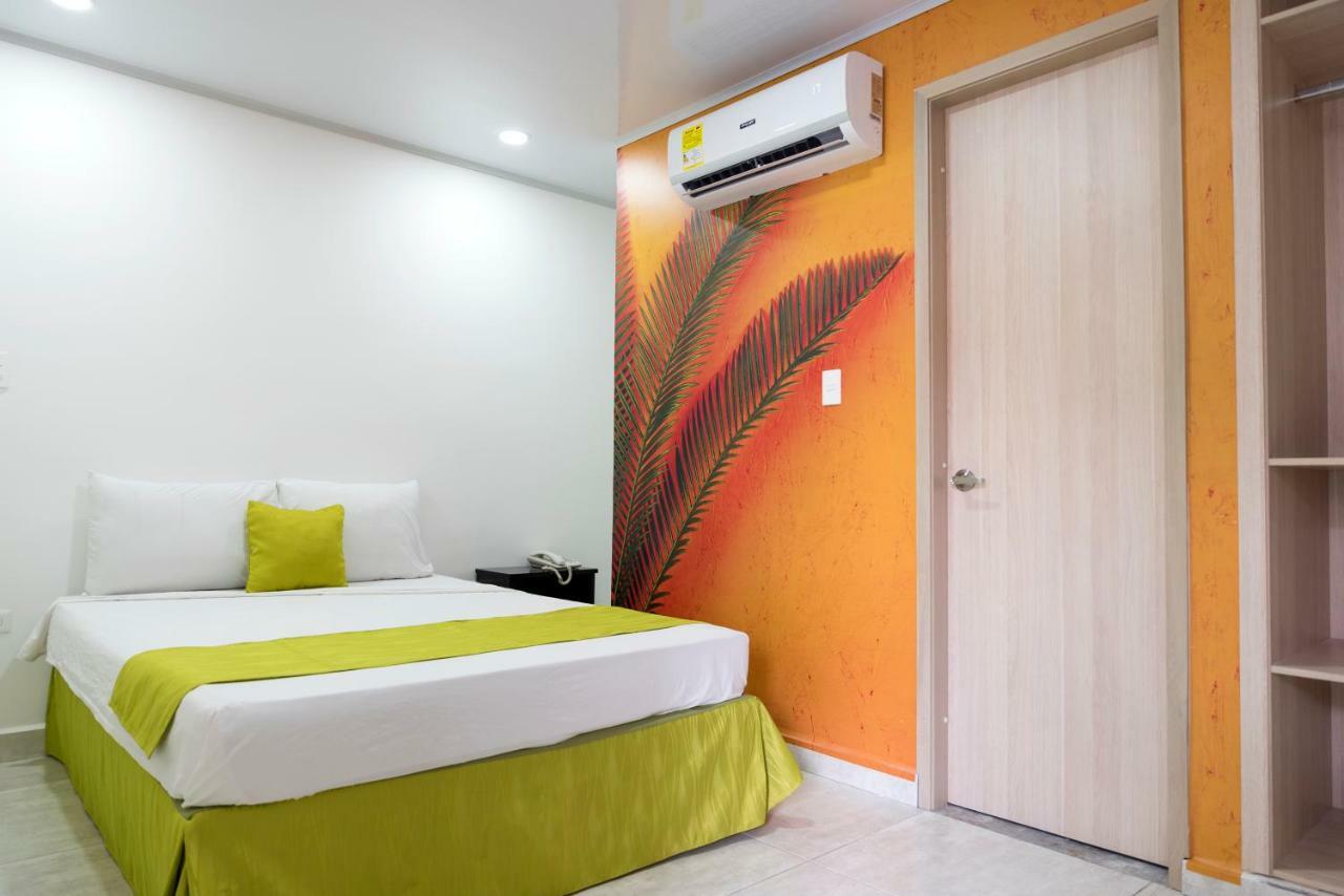 Hotel Millenium Victoria Plaza Cúcuta Kültér fotó